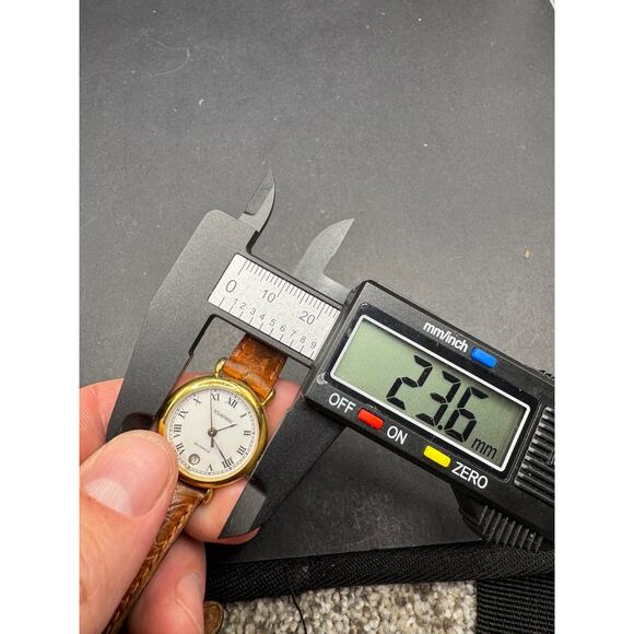 Vintage 90's Tourneau Dress Quartz Date Watch Gold Tone Brown Leather Band 24mm - Picture 11 of 11